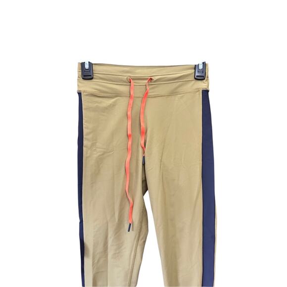 The‎ Upside Miramar Midi Pant Leggings Size US 6 Green Workout Athletic - Picture 10 of 12